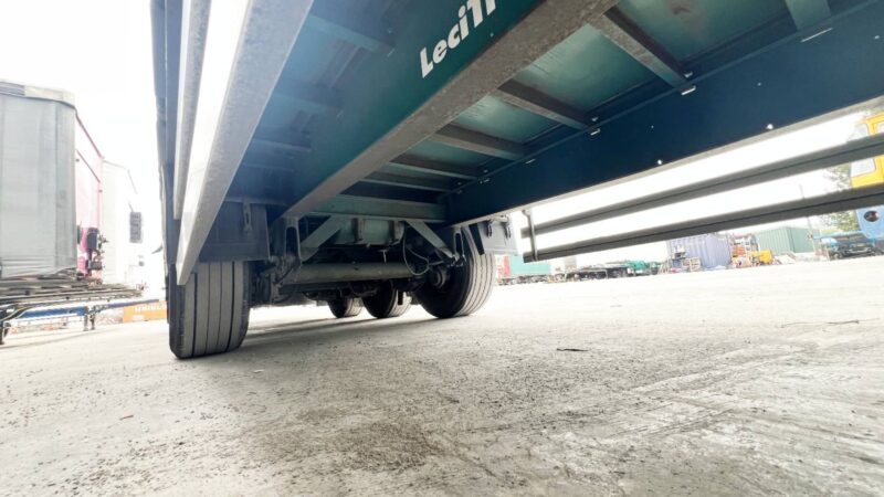 Parte de abajo semirremolque marcotran