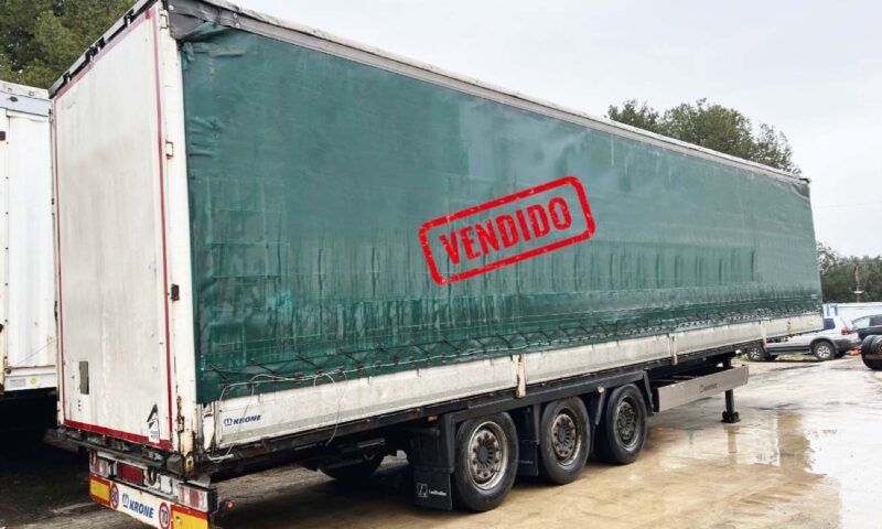 Semitauliner verde matrícula R-4199BCR